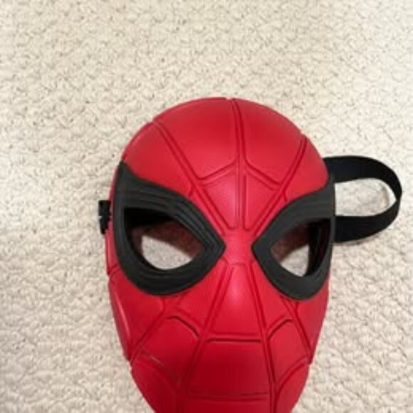 Boy kids Marvel Avenger character Halloween costume with mask- Used, like new - Picture 3 of 5